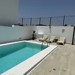 Casa *