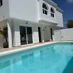 Casa *